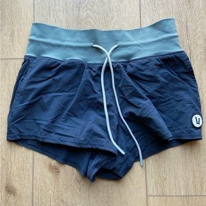 Vuori seabreeze shorts